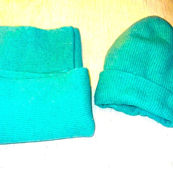 J Crew Two Pieces Ribbed Beanie In Supersoft Yarn and Ribbed Scarf In Supersoft - Picture 5 of 9